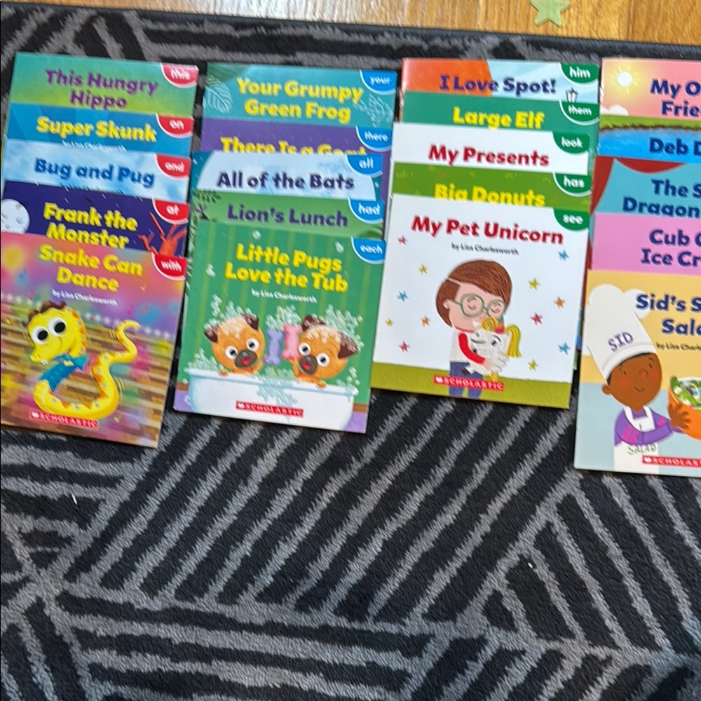 Scholastic Kids Book Set - Sight words and reading levels A-D